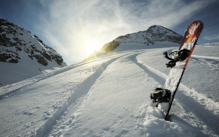 26260-snowboard_sunset_wallpaper.jpg